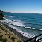 Holiday's Beach Ξενοδοχείο με διαμερίσματα *