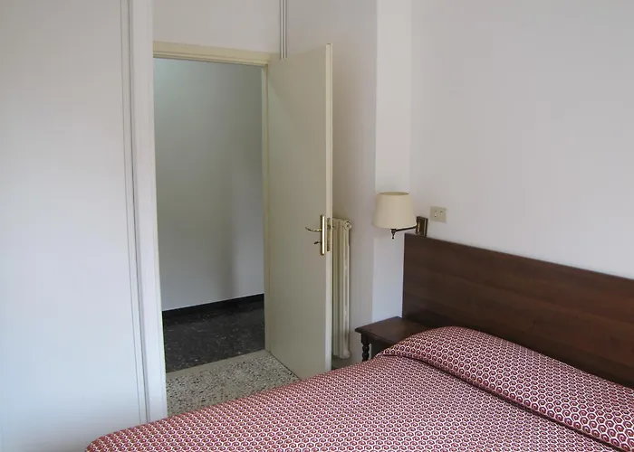 Aparthotel Holiday's Beach *